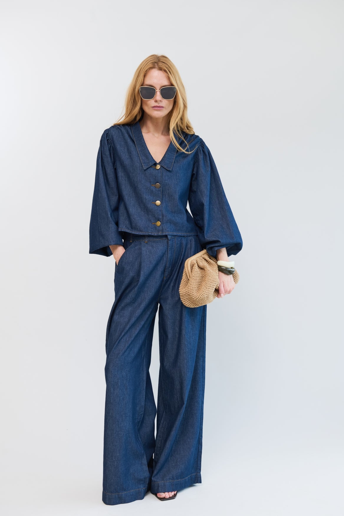 Blouse Row | Indigo