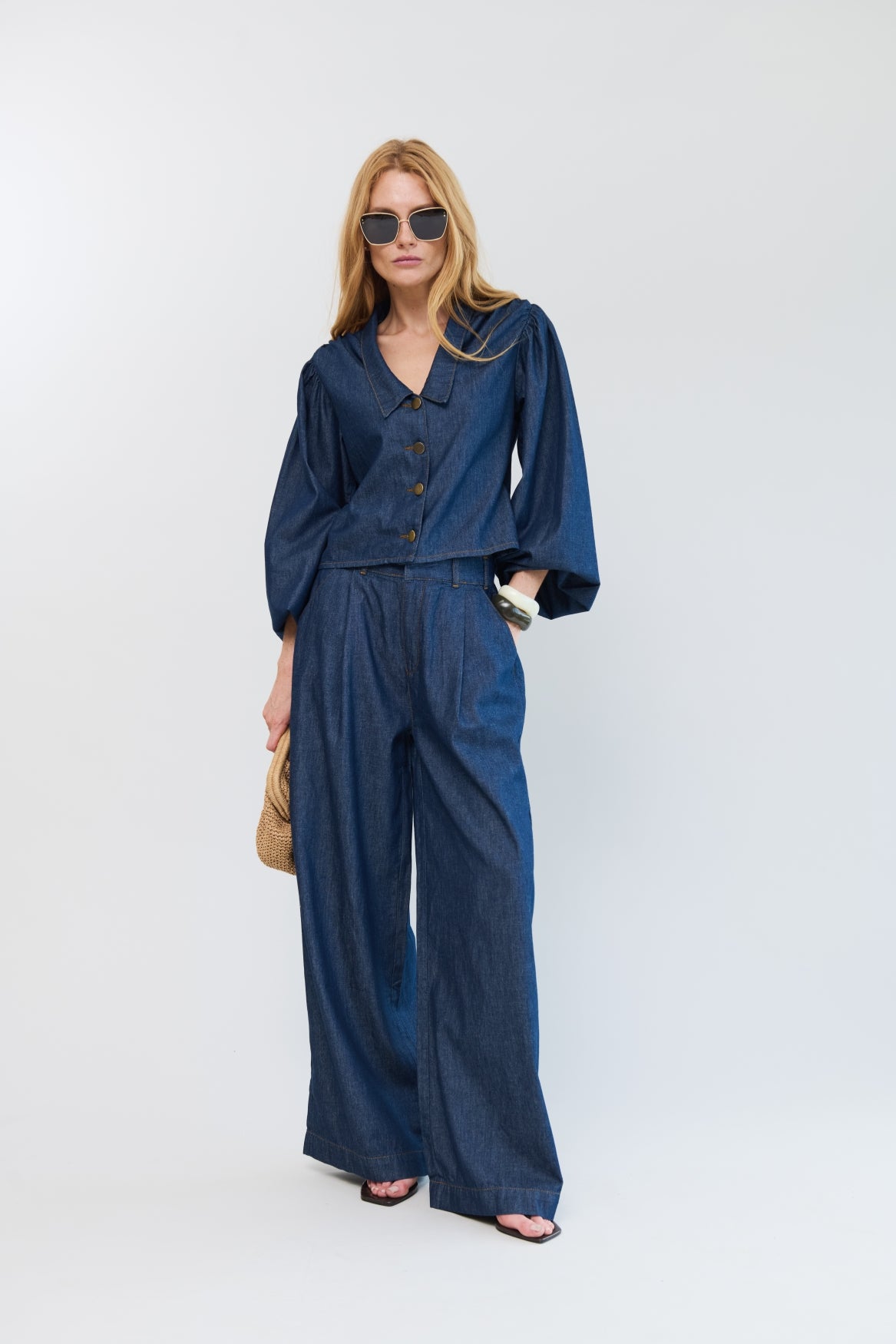 Blouse Row | Indigo